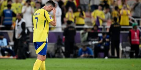 شاهد ماذا فعل رونالدو بعد خروج النصر من دوري أبطال آسيا - اخبارك الان