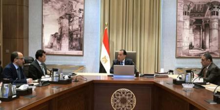رئيس الوزراء يُكلف بالتنسيق بين المحافظين ومديري الأمن فى ملف مخالفات البناء - اخبارك الان