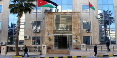 وزارة العمل تنافس في جائزة القمة العالمية لمجتمع المعلومات - اخبارك الان