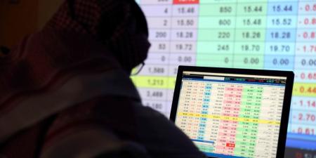مؤشر سوق الأسهم السعودية يتراجع 0.8% في منتصف تعاملات اليوم - اخبارك الان