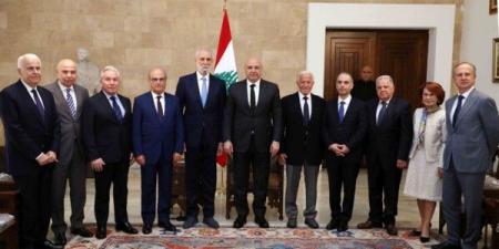 الرئيس عون: إذا كان الدستور يشوبه خطأ فلنطبقه بداية ثم نقوم  بتعديله وتطويره - اخبارك الان