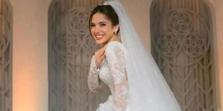 أخبار الرياضة - الفنانة رنا رئيس تتألق بفستان زفاف استثنائي في ليلة العمر بحضور نجوم الفن - اخبارك الان