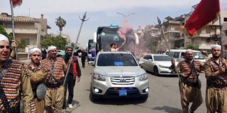 عودة 80 عائلة مهجرة من الشمال السوري إلى منازلها في حمص - اخبارك الان