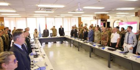 توقيع مذكرة تفاهم بين وزارة الدفاع والامم المتحدة لتنسيق الدعم الدولي للجيش - اخبارك الان