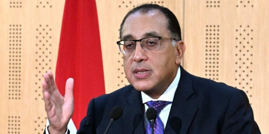 رئيس الوزراء للمواطنين بعد شكاوى البنزين: قولوا لنا المحطات اللى فيها مشكلة - اخبارك الان
