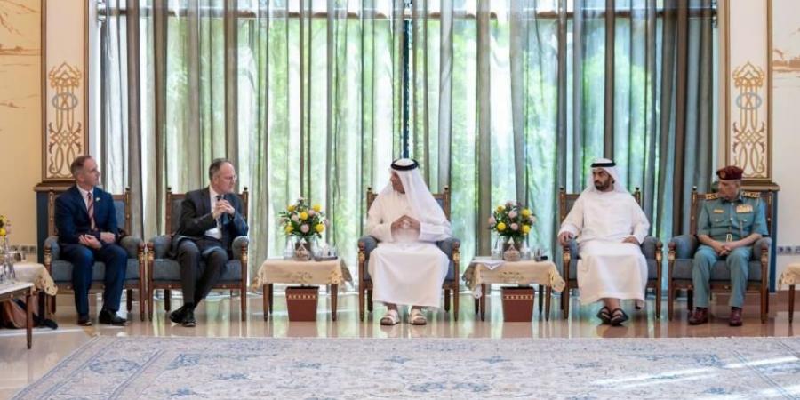 سعود بن صقر يؤكد أهمية الشراكات الدولية في مجالات الدراسات الاستراتيجية - اخبارك الان