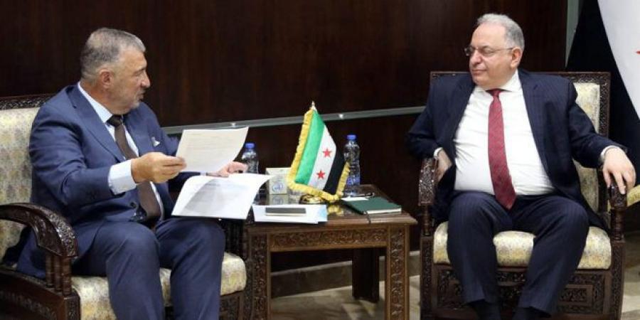 وزير المالية يبحث مع وفد من البنك الدولي الدعم الفني المزمع تقديمه لسوريا - اخبارك الان