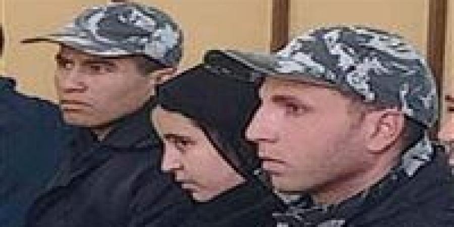 بمساعدة عشيقها.. النقض تؤيد حكم الإعدام على نورهان قاتلة والدتها ببورسعيد - اخبارك الان