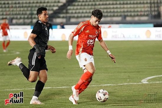 إمام عاشور خلال المباراة إمام عاشور خلال المباراة