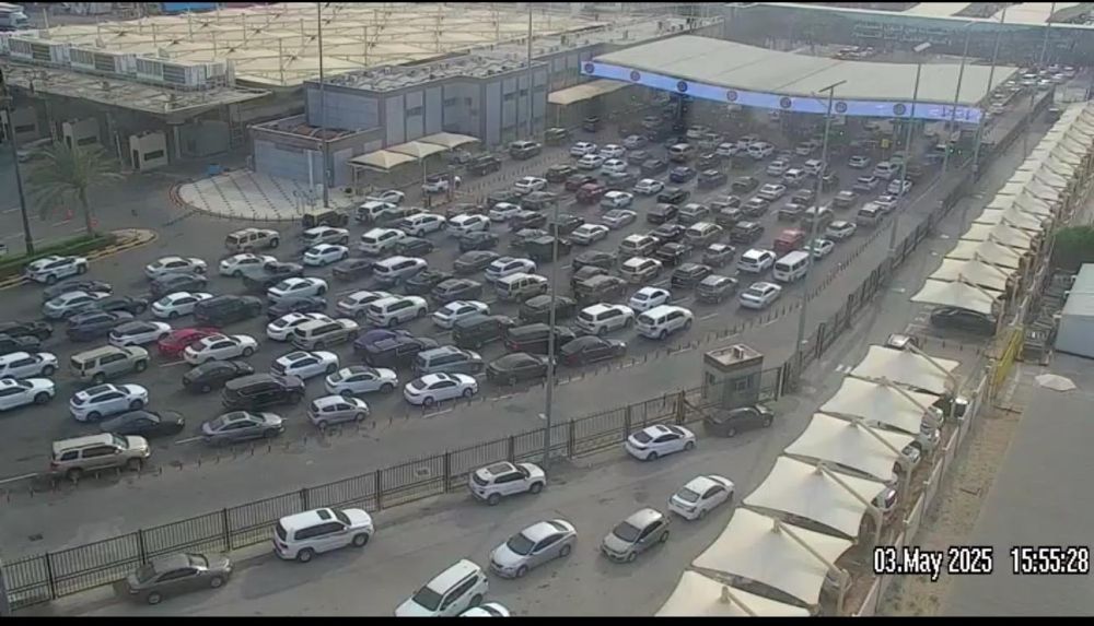 جسر الملك فهد يشهد ازدحامًا كثيفًا- اليوم