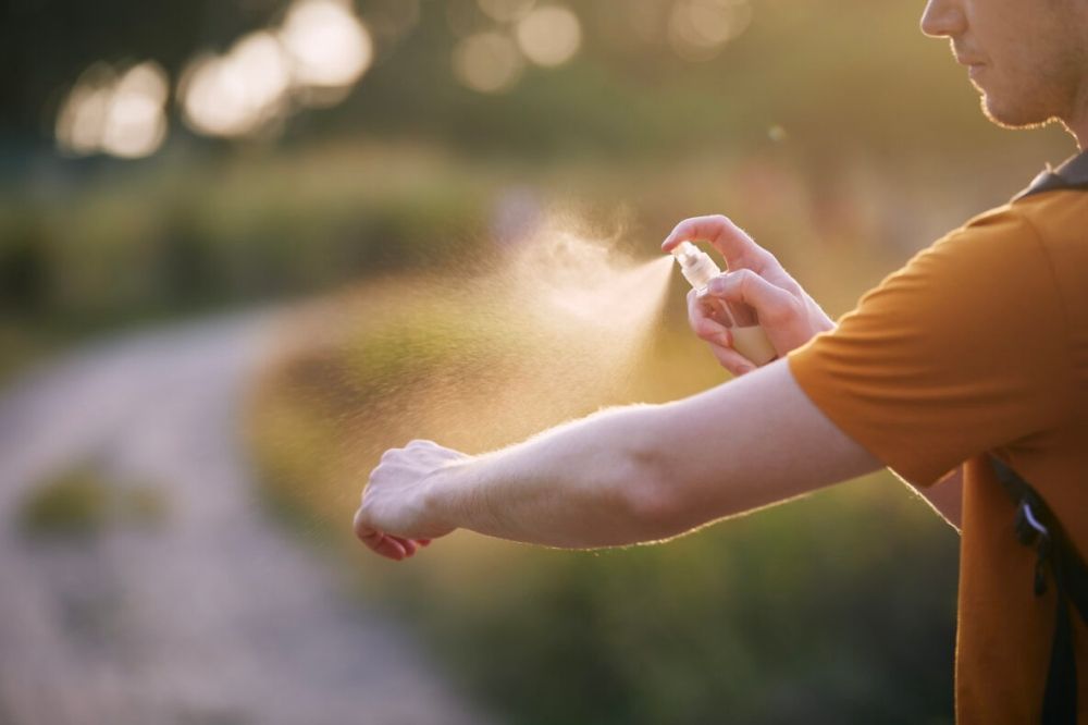 خلال الأيام الحارة.. كيف تقي نفسك من التهابات الجلد؟