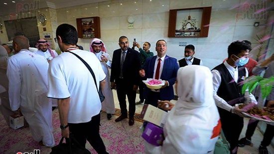 استقبال مهيب لحجاج القرعة في المدينة المنورة (2) استقبال مهيب لحجاج القرعة في المدينة المنورة (2)
