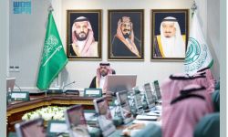 أمير الحدود الشمالية يرأس اجتماع لجان العفو في المنطقة