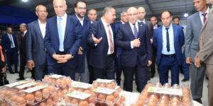 زيتوني يوجه مدير شركة "ماڨرو" بتخصيص فضاءات خاصة لمنتجي البيض لمحاربة المضاربين - اخبارك الان