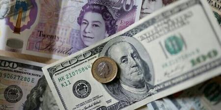 سعر الدولار يرتفع مع انكماش الاقتصاد الأمريكي في 3 شهور - اخبارك الان