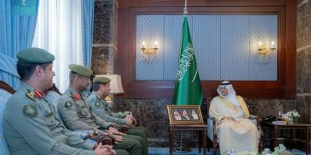 محافظ الأحساء يستقبل مدير جوازات المنطقة الشرقية - اخبارك الان