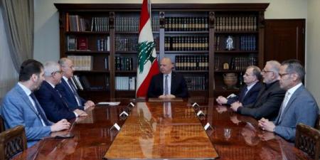 الرئيس عون استقبل لجنة الصحة النيابية: كرامة المواطن تتحقّق من خلال تأمين متطلباته الأساسية وعلى رأسها الطبابة والتعليم - اخبارك الان