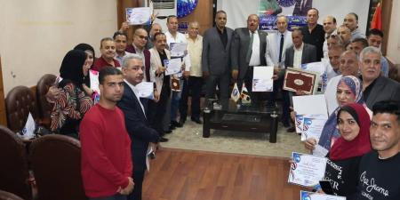 أمانة العمال بمستقبل وطن الشرقية تكرم نماذجها المشرفة - اخبارك الان