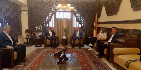 وزير الزراعة: بات بامكان المزارعين الجنوبيين دخول أراضيهم الحدودية لجني محاصيلهم - اخبارك الان