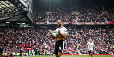 اخبار الرياضة نهائي الأبطال يشعل صراع الكرة الذهبية 2025.. صلاح يتحدى الكبار بأرقامه القياسية