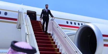 وصول السيد الرئيس أحمد الشرع إلى مملكة البحرين - اخبارك الان