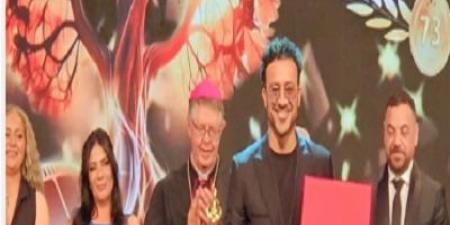 أحمد داود يفوز بجائزة أفضل ممثل عن فيلم "الهوي سلطان" - اخبارك الان