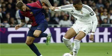 برشلونة يواجه ريال مدريد غداً في كلاسيكو حاسم بالدوري الإسباني - اخبارك الان