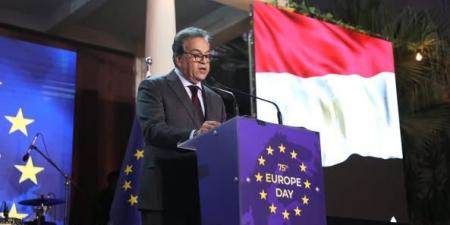 عبدالغفار يؤكد: الاتحاد الأوروبي حليفاً رئيسياً في رحلة التنمية بمصر - اخبارك الان