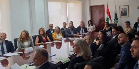الزين عرضت لسفراء وممثلي منظمات دولية خطة عمل وزارة البيئة حتى أيار 2026 - اخبارك الان