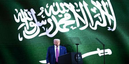 ترامب: زيارتي للسعودية تضيف تريليون دولار من الاستثمارات لأميركا - اخبارك الان