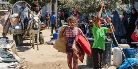 الاحتلال يصدر أوامر إخلاء للمواطنين في مناطق بحي الرمال الجنوبي بمدينة غزة - اخبارك الان