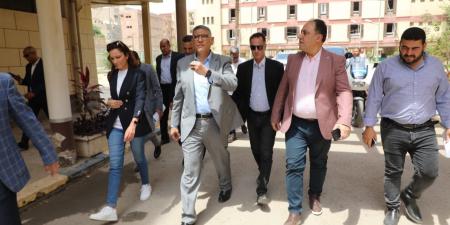 محافظ الجيزة يتفقد منشآت مدينة الطلبة والطالبات بالعجوزة - اخبارك الان