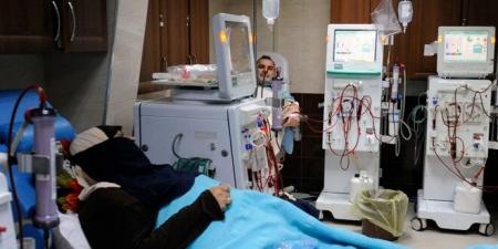 مركز الأقصاب الطبي الخيري يقدم أكثر من 50 جلسة مجانية لغسيل الكلية أسبوعياً - اخبارك الان