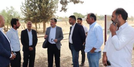 مدير عام "الخط الحجازي" ورئيس بلدية الجيزة يتفقدان أعمال الصيانة في محطة الجيزة - اخبارك الان
