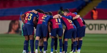 من هو معلق مباراة برشلونة وفياريال؟ - اخبارك الان