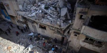 استشهاد 15 فلسطينيًا في قصف الاحتلال الإسرائيلي منزلًا شمال قطاع غزة - اخبارك الان