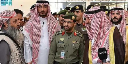حجاج اليمن يُعبّرون عن شكرهم للسعودية عند منفذ الوديعة - اخبارك الان