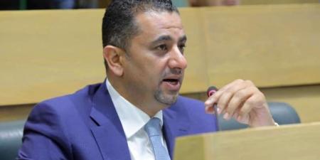 ابو حسان يطالب الحكومة بإعادة فتح معبر الرمثا مع سوريا - اخبارك الان