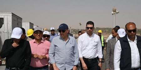 وزير الري يتفقد أعمال الصيانة الدورية لرفع كفاءة خزان أسوان - اخبارك الان