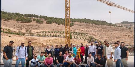 طلبة الهندسة المدنية في "عمان العربية" يتعرفون على مراحل تنفيذ المشاريع الإنشائية ميدانياً - اخبارك الان