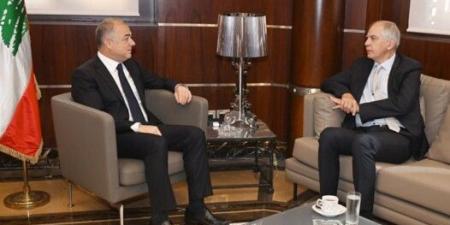 بوصعب بحث مع ماغرو الخطوات المطلوبة من الحكومة تمهيداً لمؤتمر المانحين المنوي عقده بفرنسا - اخبارك الان