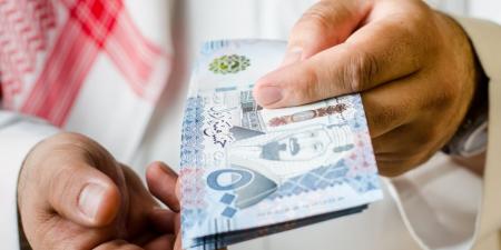 انخفاض سعر الريال السعودي اليوم مقابل الجنيه في البنوك المصرية - اخبارك الان
