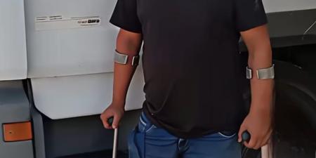"بساق واحدة وكرامة لا تنكسر" .. أردني يروي كيف يقود الشاحنات منذ 20 عامًا دون أن يطلب شفقة من أحد - اخبارك الان