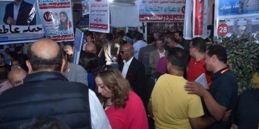 أخبار الرياضة - بسبب كثافة الإقبال.. مد التصويت بانتخابات الصحفيين المصرية ساعة إضافية - اخبارك الان