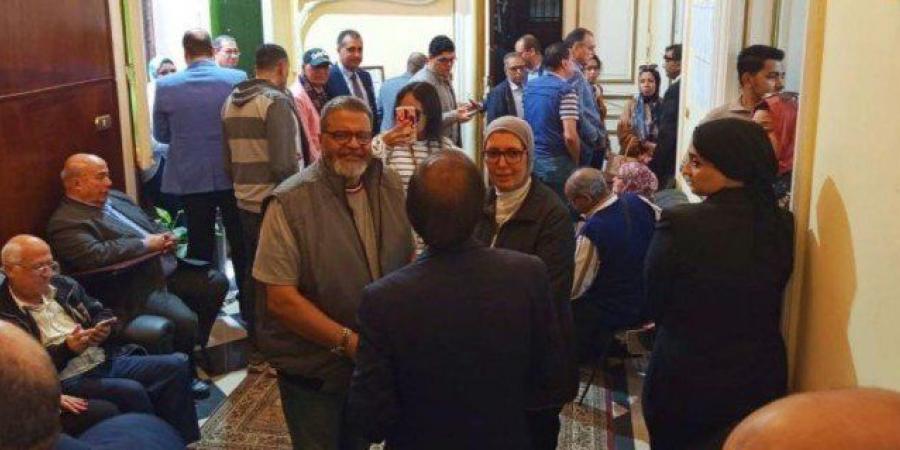 أخبار الرياضة - الصحفيون المصريون يواصلون التصويت قبل انتهاء انتخابات التجديد النصفي لنقابتهم - اخبارك الان