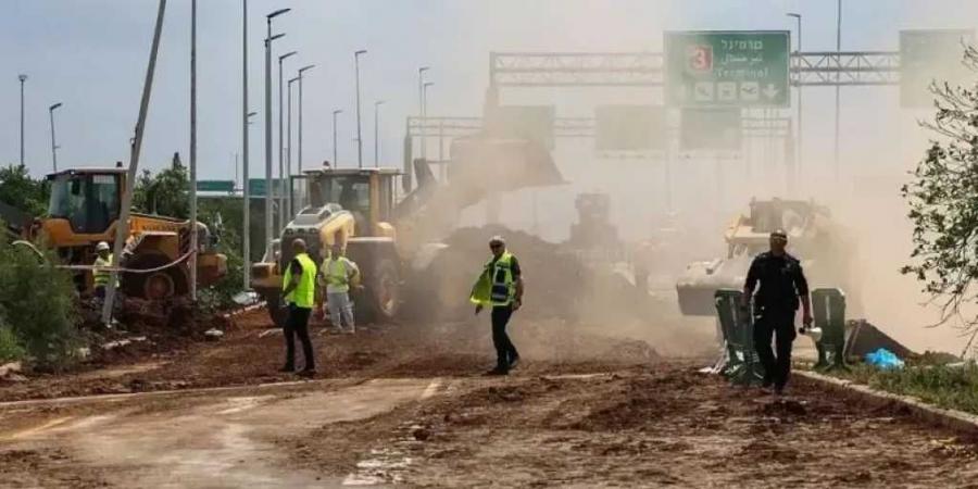 خبير عسكري: صاروخ الحوثيين على مطار بن غوريون رسالة موجّهة إلى الرياض والرد سيكون مزلزلًا - اخبارك الان
