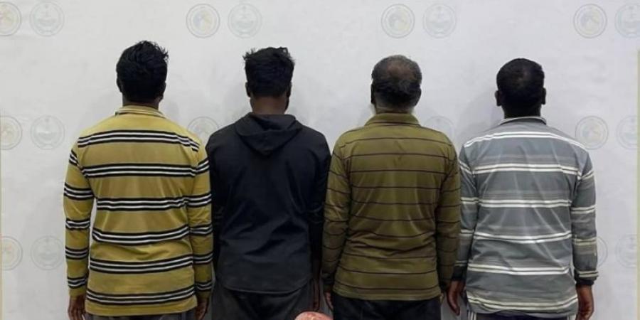 ضبط (4) مقيمين مارسوا الصيد بمنطقة محظورة في قطاع الليث - اخبارك الان