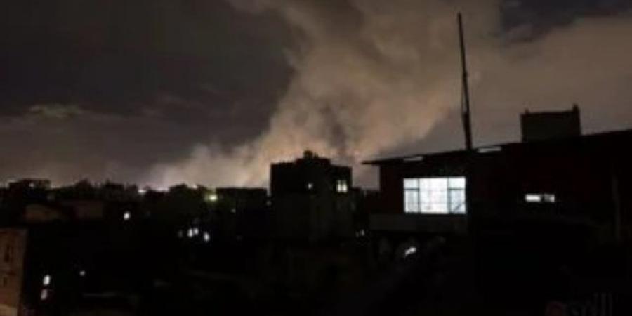14 مصابا فى العدوان الأمريكى على شارع الأربعين شرقى العاصمة صنعاء - اخبارك الان