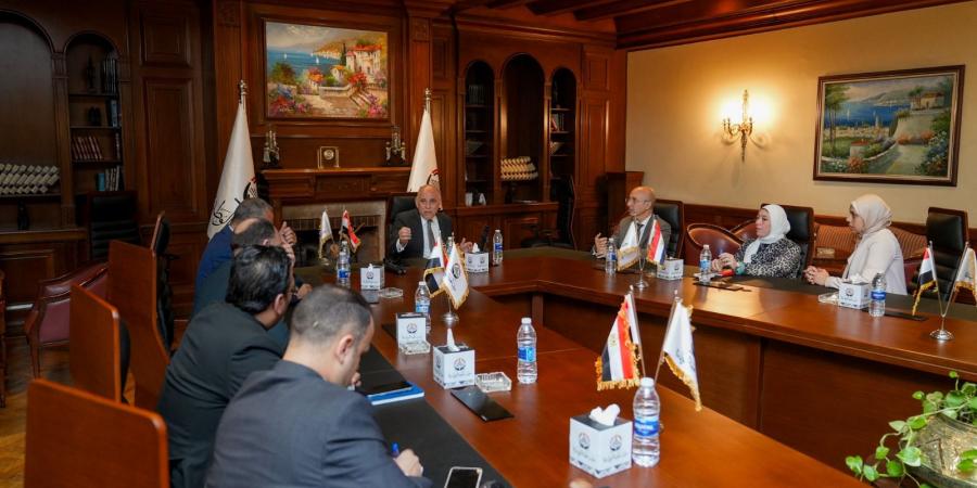 أمانة الطاقة والثروة المعدنية بـ "الجبهة الوطنية" تستعرض رؤيتها لدعم الاقتصاد الوطني - اخبارك الان