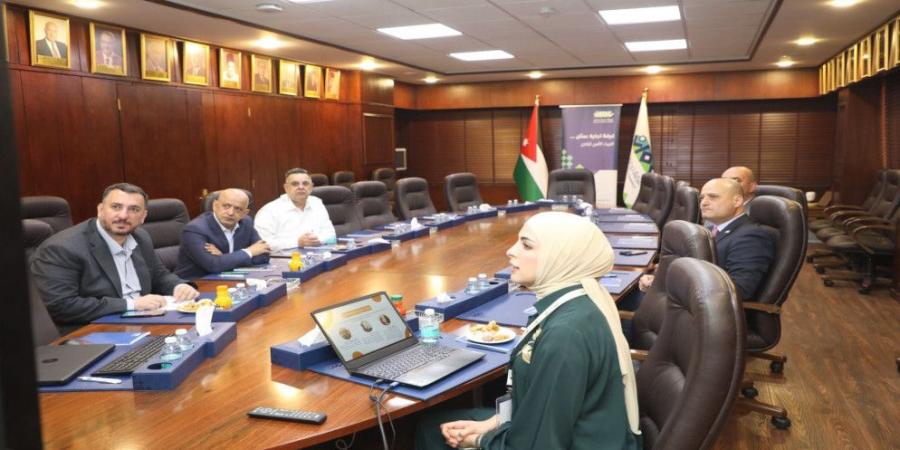 "تجارة عمان" تؤكد أهمية دور رواد الأعمال والعمل التطوعي في تمكين الشباب - اخبارك الان